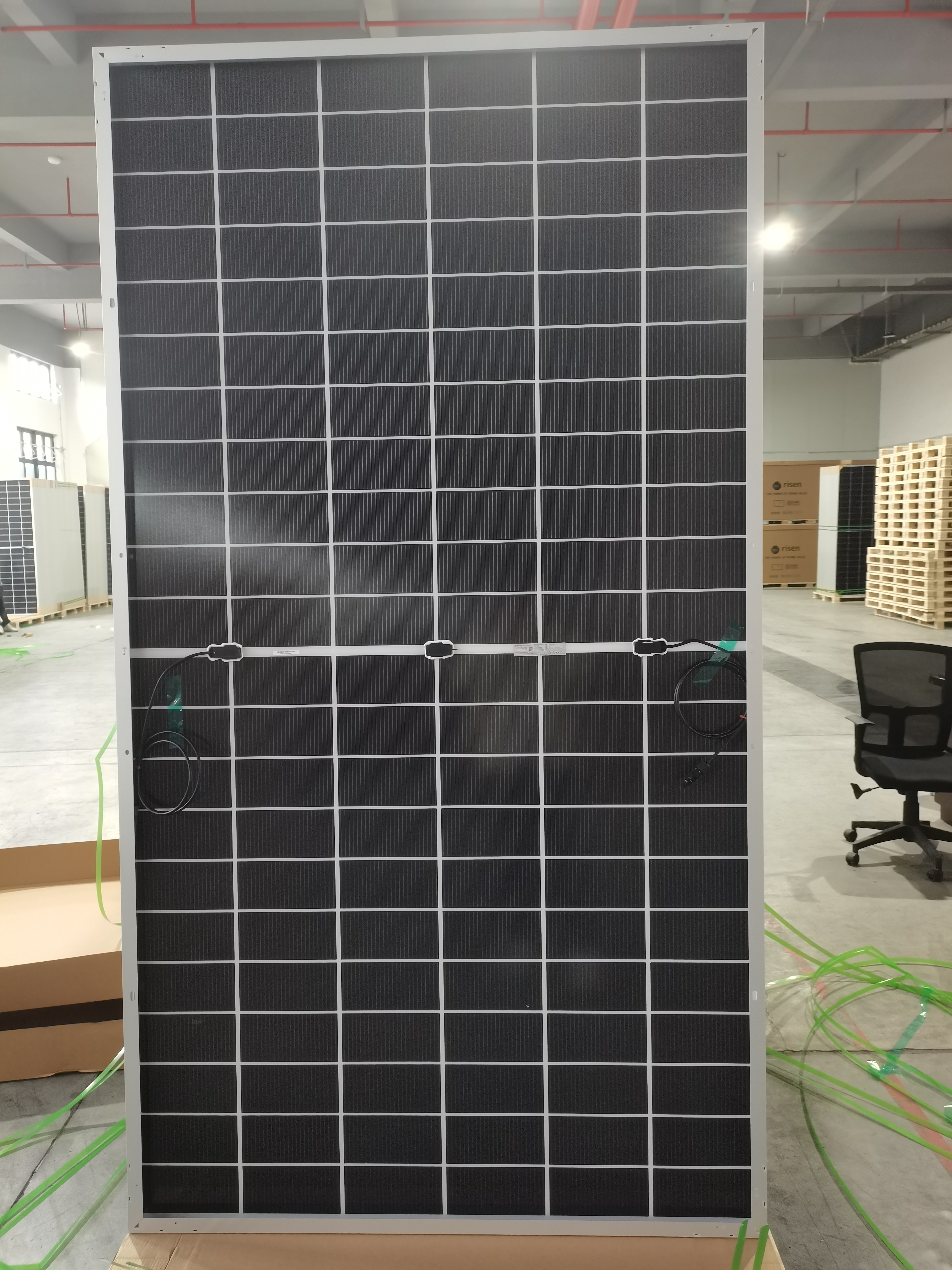 Placa solar de painel solar tipo N de alta potência e eficiência HJT 700W